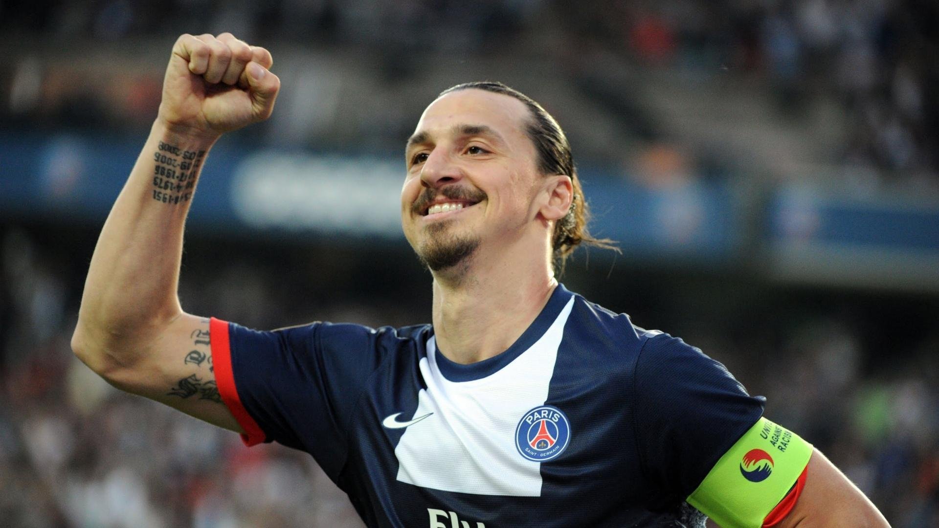 mk体育官网入口-公牛前锋接受电视专访分享赛场故事，公牛以前的中锋